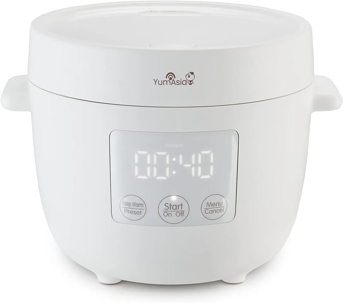 Yum Asia Tsuki Mini arrocera con cuenco de cerámica Shinsei (2,5 tazas, 0,45 litros) 5 funciones de cocción de arroz, 2 funciones de multicocina, pantalla LED oculta, 220-240V (Pebble White)