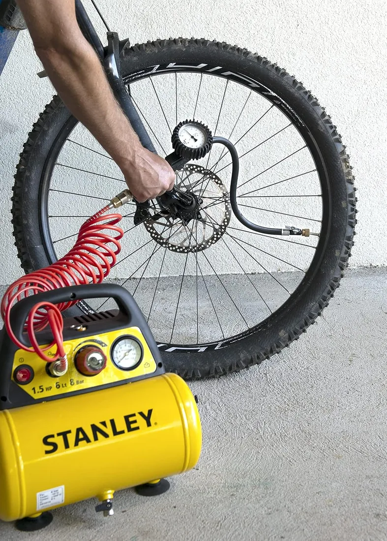 Stanley DN200/8/6 - Compresor de aire foto 2