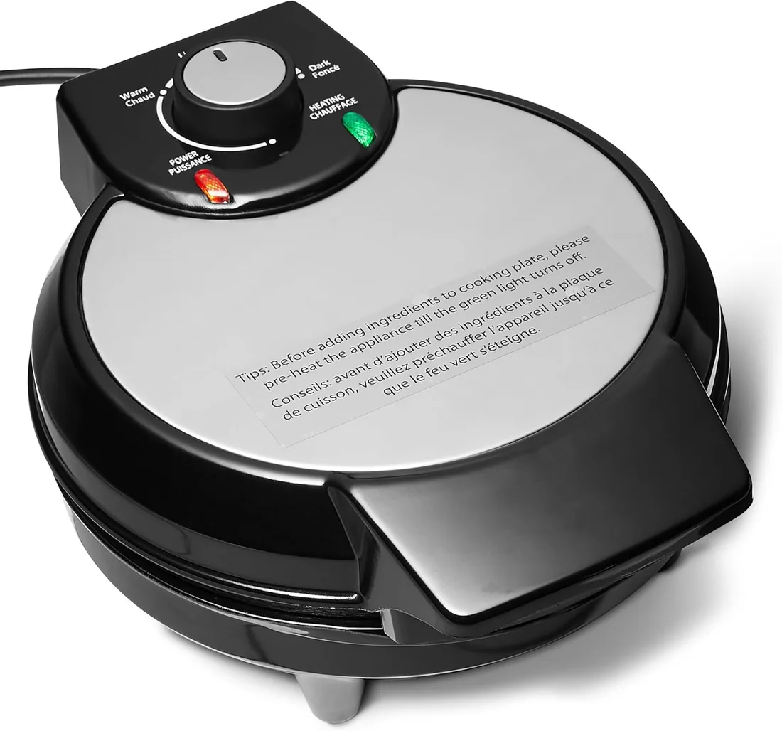 Amazon Basics Máquina para Hacer Gofres con Placa Redonda Antiadherente de Cerámica de 20cm, Control de Dorado, Negro