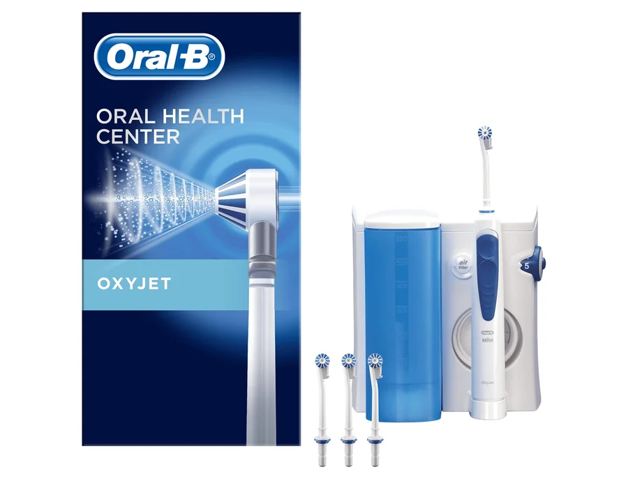 Oral-B, Sistema de Limpieza Irrigador Bucal con Tecnología Braun, 4 Cabezales, Blanco/Azul