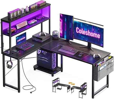 Coleshome Escritorio Gaming en L con LED y Enchufes, 135×100cm, Negro | Escritorio Gamer en L Reversible con Tomas&USB y E