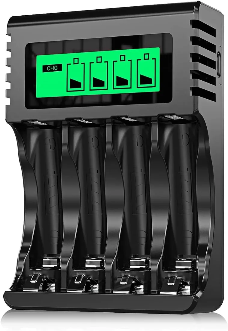 POWEROWL Cargador Rápido de Pilas Recargables, LCD Cargador para Ni-MH Pilas Recargables AA/AAA, Ranura Independiente & USB Carga Rápida foto 2
