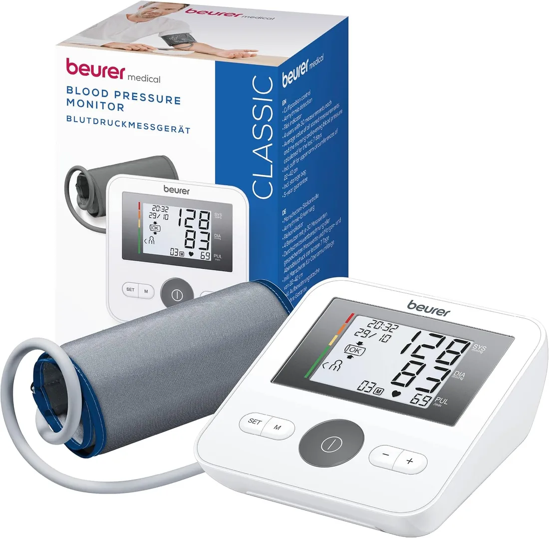 Beurer BM 27 Tensiómetro de brazo con control de ajuste del manguito, clínicamente validado, manguito 22-42 cm, indicador de riesgo, detección de arritmias, transferencia de datos a Apple Health