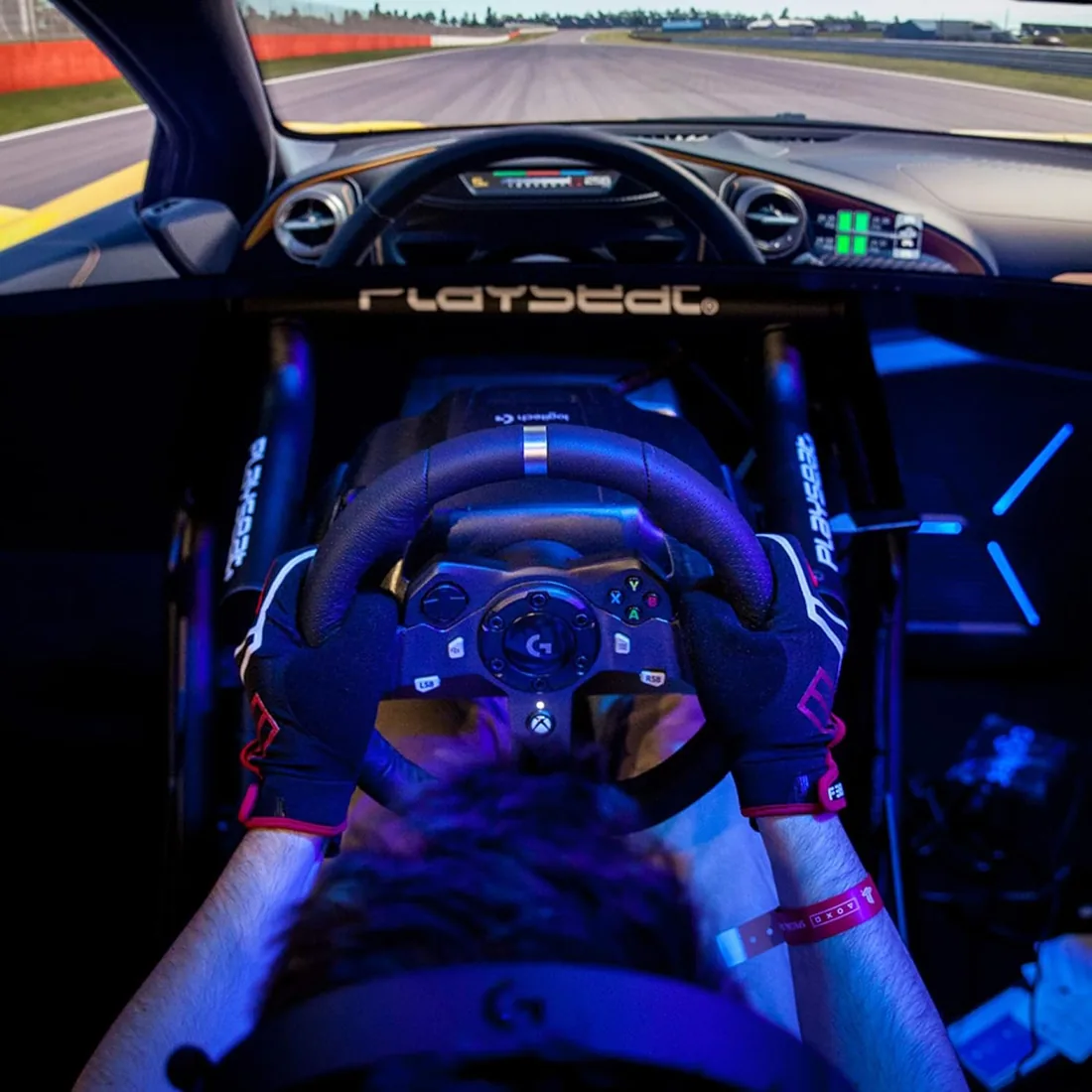 Logitech G G920 Driving Force Racing Wheel and Pedals para Playstation & PC | Force Feedback auténtico, palancas acero inoxidable, volante recubierto Xbox Series X|S, Xbox One, PC, Mac - Negro foto 2